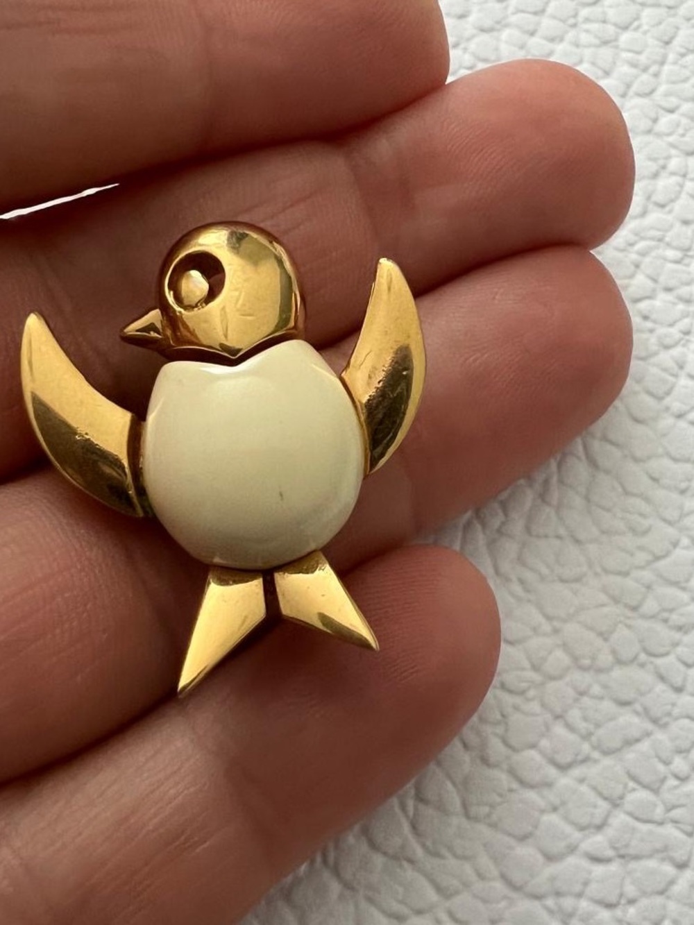 Crown Trifari Bird Chick gold white belly estate vtg